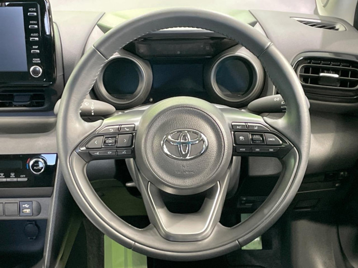 2022 Toyota Yaris Cross 6AA-MXPJ10 (UW-6a1a558e6f7a0)[24]