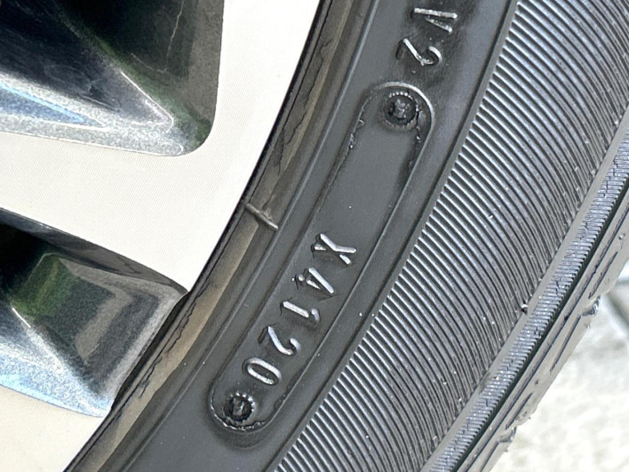 2020 Toyota Yaris Cross 6AA-MXPJ10 (UW-6a1a558f16966)[19]