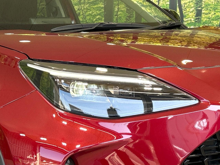 2020 Toyota Yaris Cross 6AA-MXPJ10 (UW-6a1a558f16966)[13]