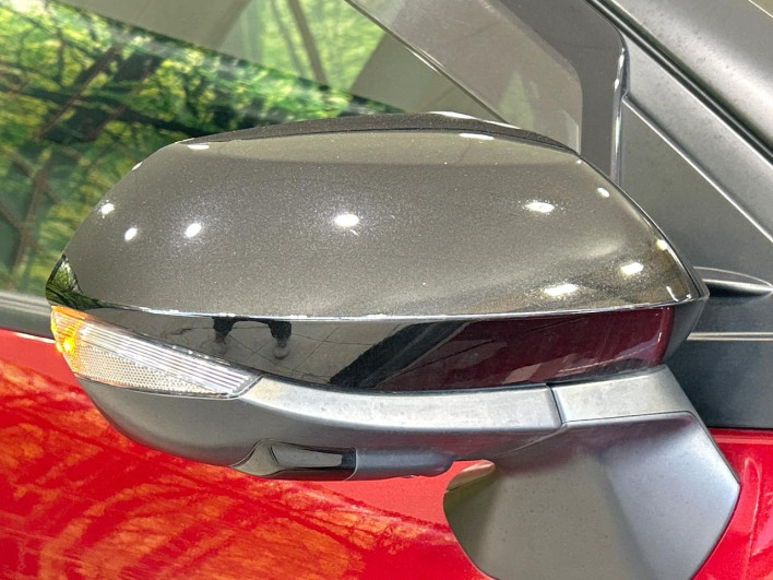 2020 Toyota Yaris Cross 6AA-MXPJ10 (UW-6a1a558f16966)[20]