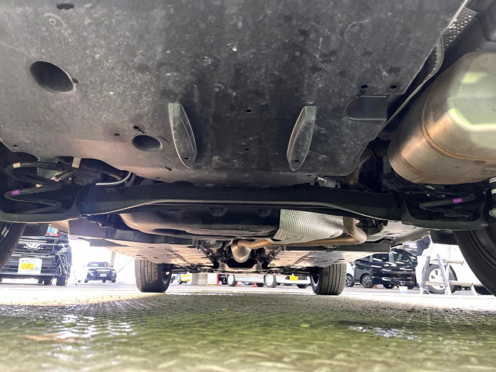 2022 Toyota Yaris Cross 6AA-MXPJ10 (UW-6a1a5590bf0ee)[8]