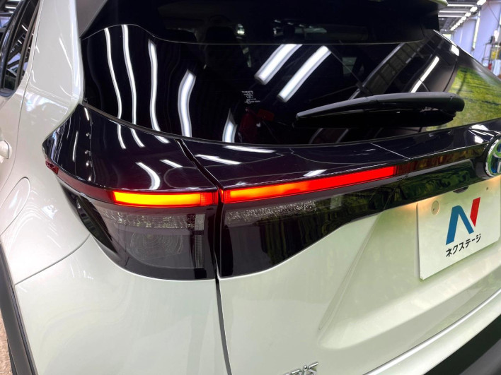 2022 Toyota Yaris Cross 6AA-MXPJ10 (UW-6a1a5590bf0ee)[22]