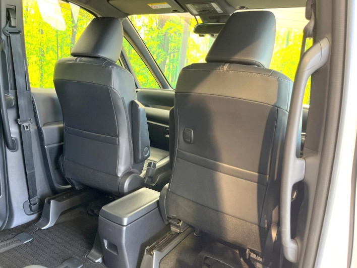 2023 Toyota Noah 6BA-MZRA90W (UW-6a1a55a6e1268)[26]