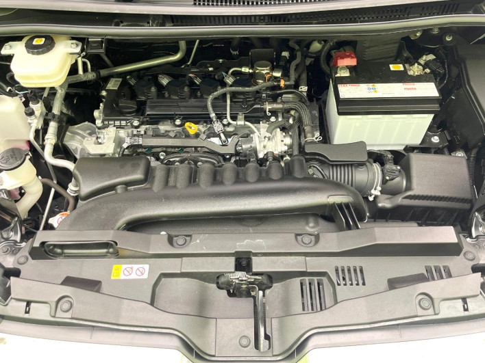 2023 Toyota Noah 6BA-MZRA90W (UW-6a1a55a6f2c20)[4]