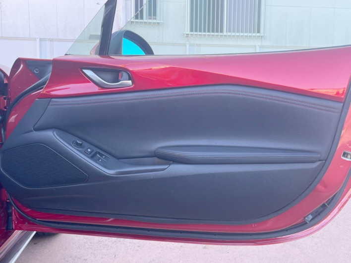 2015 Mazda Roadster DBA-ND5RC (UW-6a1a55ae1b275)[25]
