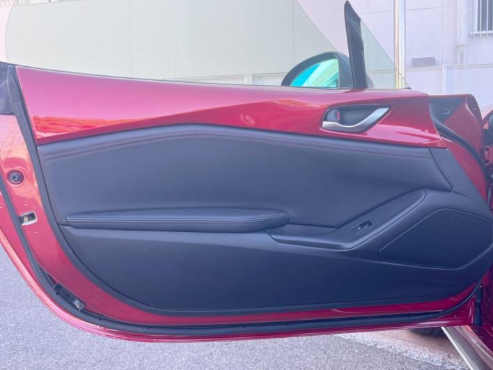 2015 Mazda Roadster DBA-ND5RC (UW-6a1a55ae1b275)[26]