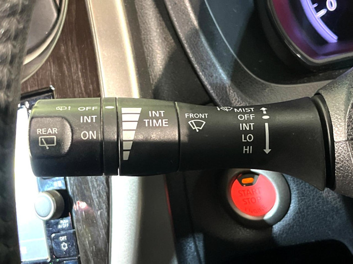 2016 Nissan Note DBA-NE12 (UW-6a1a55b04776e)[24]