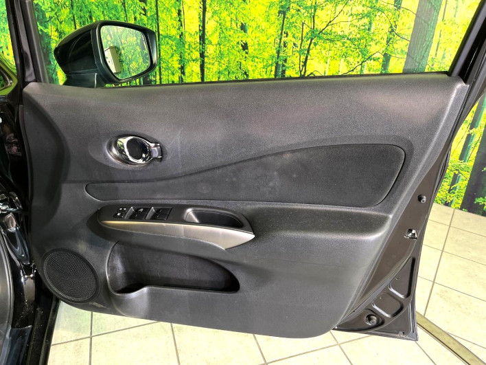 2016 Nissan Note DBA-NE12 (UW-6a1a55b04776e)[6]