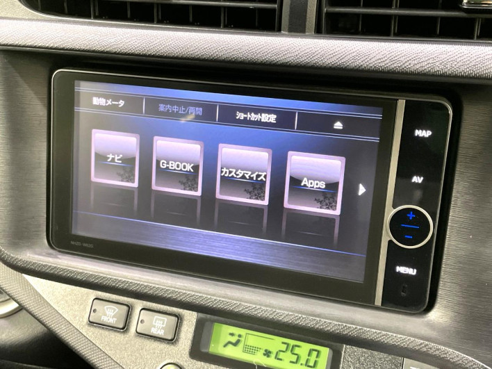 2013 Toyota Aqua DAA-NHP10 (UW-6a1a55b18b1ca)[21]