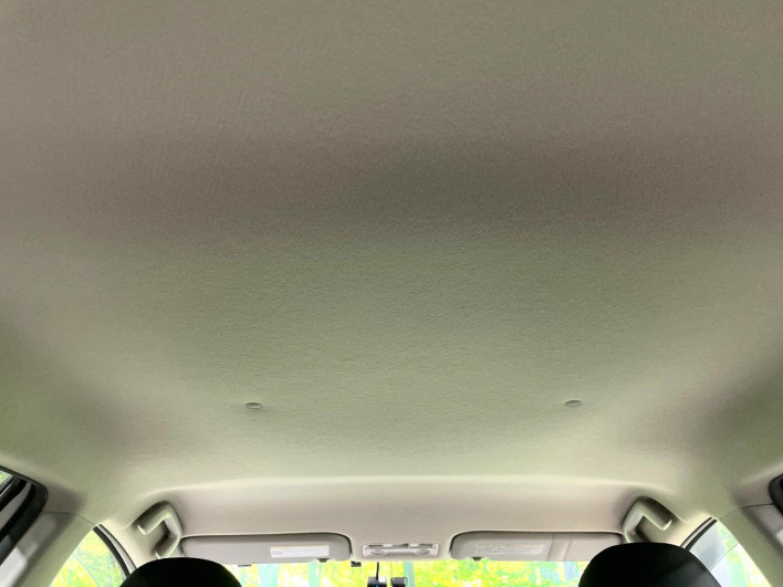 2013 Toyota Aqua DAA-NHP10 (UW-6a1a55b18b1ca)[14]