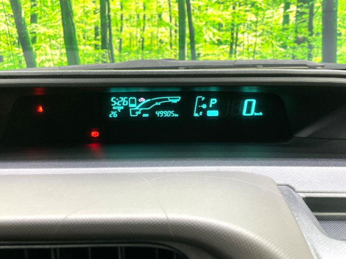 2013 Toyota Aqua DAA-NHP10 (UW-6a1a55b18b1ca)[20]