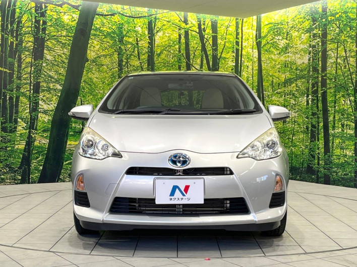 2014 Toyota Aqua DAA-NHP10 (UW-6a1a55b2af333)[5]