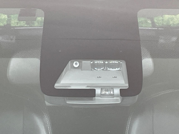 2018 Toyota Aqua DAA-NHP10 (UW-6a1a55b84adb9)[4]