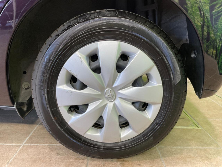 2013 Toyota Vitz DBA-NSP130 (UW-6a1a55bc8cb55)[7]