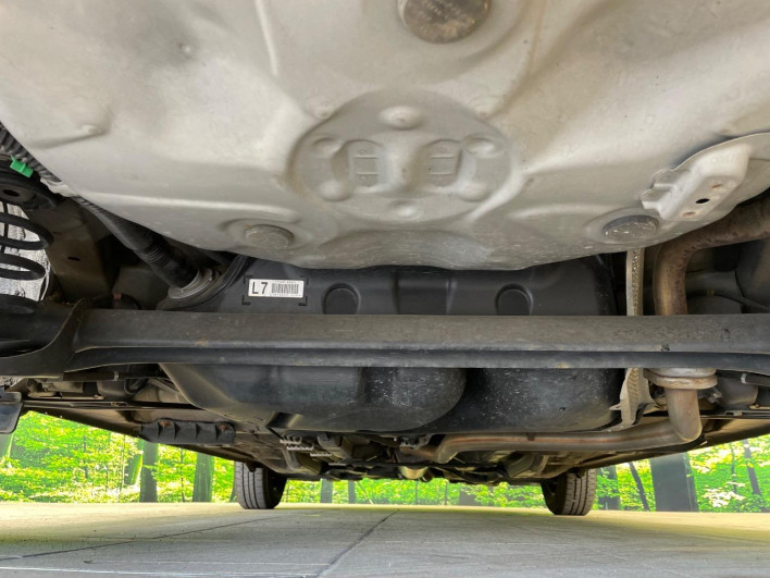 2013 Toyota Vitz DBA-NSP130 (UW-6a1a55bc8cb55)[27]