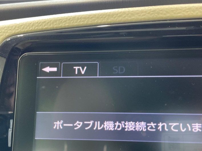 2013 Toyota Vitz DBA-NSP130 (UW-6a1a55bc8cb55)[12]