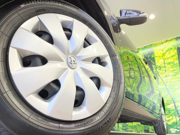 2013 Toyota Vitz DBA-NSP130 (UW-6a1a55bc8cb55)[5]