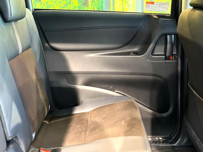 2019 Toyota Sienta DBA-NSP170G (UW-6a1a55c062c4a)[25]