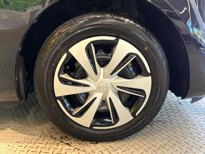 2019 Toyota Sienta DBA-NSP170G (UW-6a1a55c062c4a)[16]