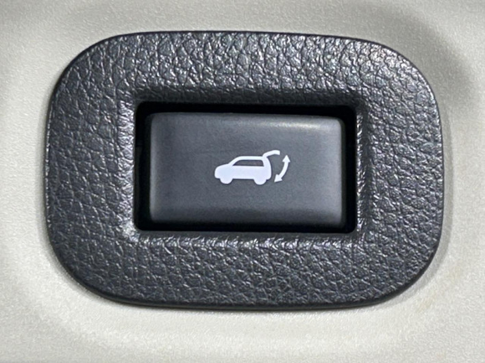 2017 Nissan X-Trail DBA-NT32 (UW-6a1a55c4463a3)[8]