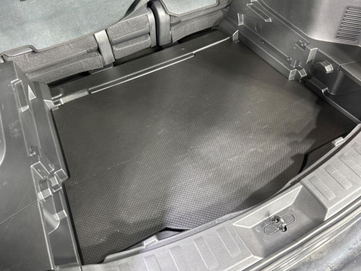 2017 Nissan X-Trail DBA-NT32 (UW-6a1a55c4463a3)[6]