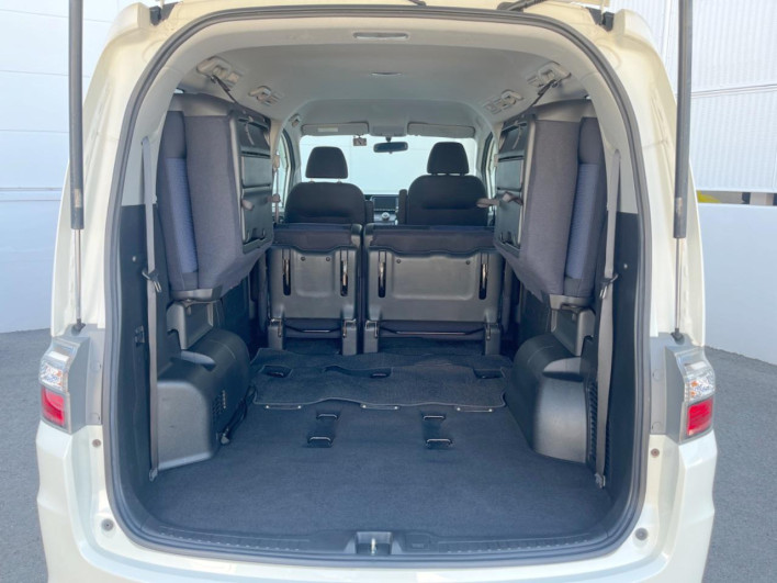 2008 Honda Step Wagon DBA-RG1 (UW-6a1a55c88cf2c)[28]