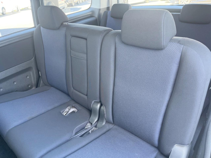 2008 Honda Step Wagon DBA-RG1 (UW-6a1a55c88cf2c)[21]