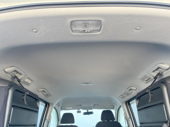 2008 Honda Step Wagon DBA-RG1 (UW-6a1a55c88cf2c)[29]