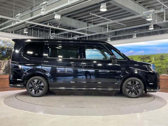2023 Honda Step Wagon 6AA-RP8 (UW-6a1a55ca76fc9)[8]