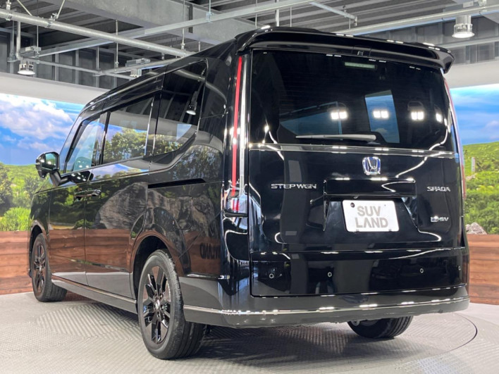 2023 Honda Step Wagon 6AA-RP8 (UW-6a1a55ca76fc9)[11]