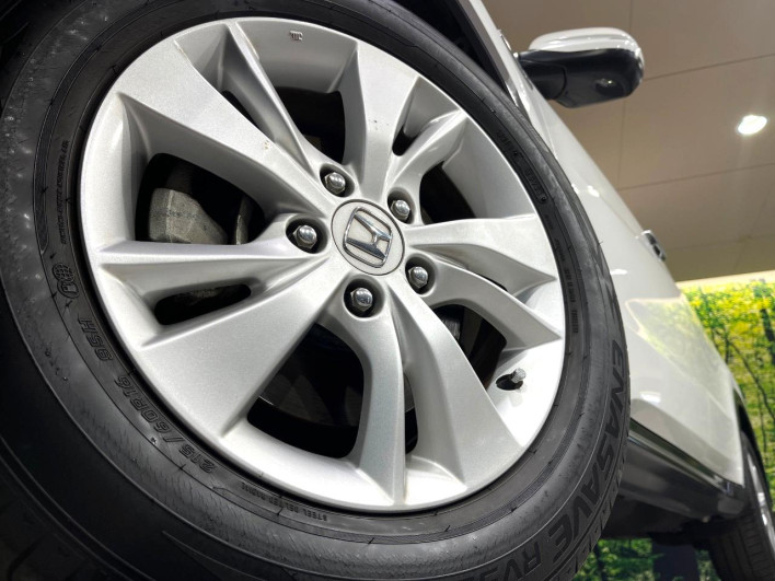 2015 Honda VEZEL DAA-RU3 (UW-6a1a55ccbb321)[28]