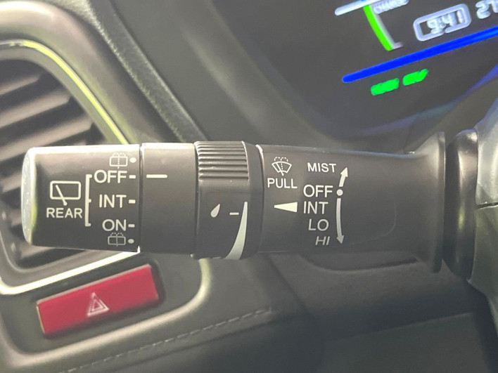 2015 Honda VEZEL DAA-RU3 (UW-6a1a55ccbb321)[20]