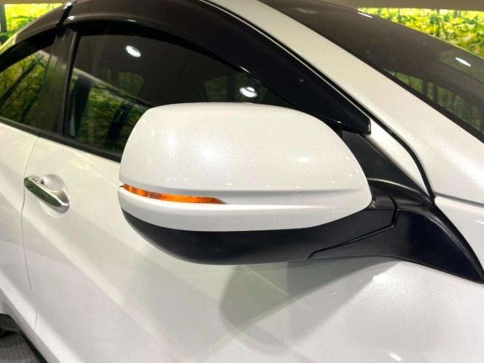 2015 Honda VEZEL DAA-RU3 (UW-6a1a55ccbb321)[25]