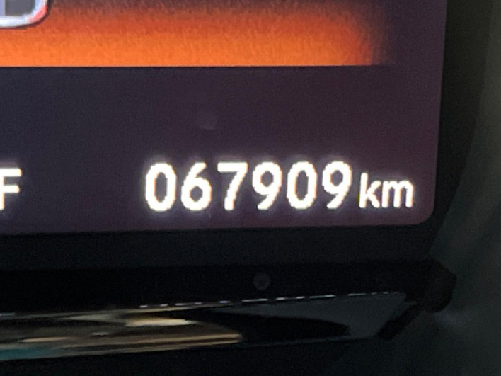 2016 Honda VEZEL DAA-RU3 (UW-6a1a55cd4abd2)[2]