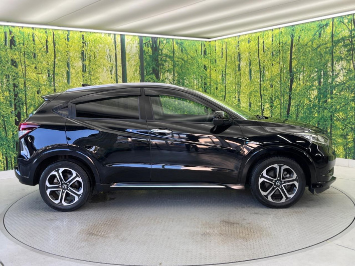 2016 Honda VEZEL DAA-RU3 (UW-6a1a55cd4abd2)[7]