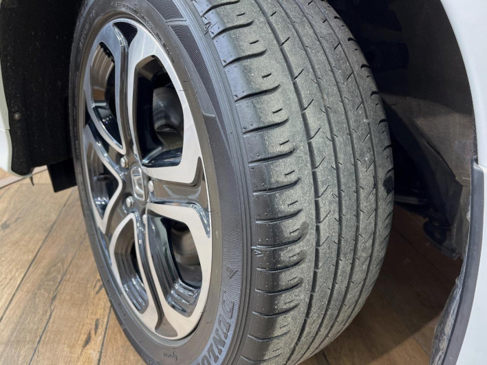 2017 Honda VEZEL DAA-RU4 (UW-6a1a55cedb4c0)[21]