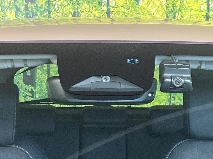 2021 Honda VEZEL 6AA-RV5 (UW-6a1a55cff4033)[11]