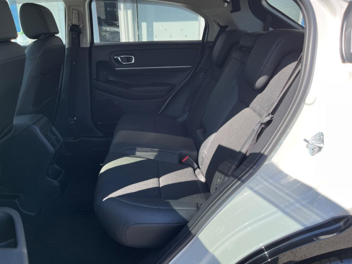 2024 Honda VEZEL 6AA-RV5 (UW-6a1a55d398b4b)[15]