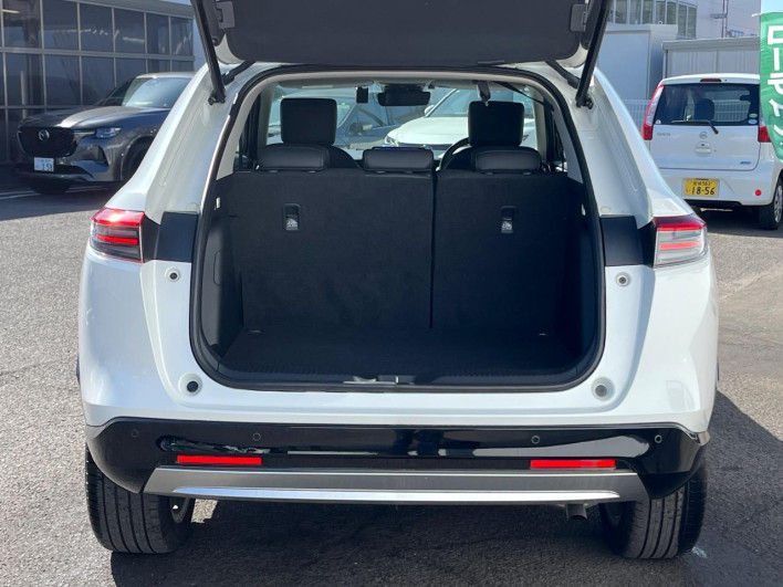 2024 Honda VEZEL 6AA-RV5 (UW-6a1a55d398b4b)[22]