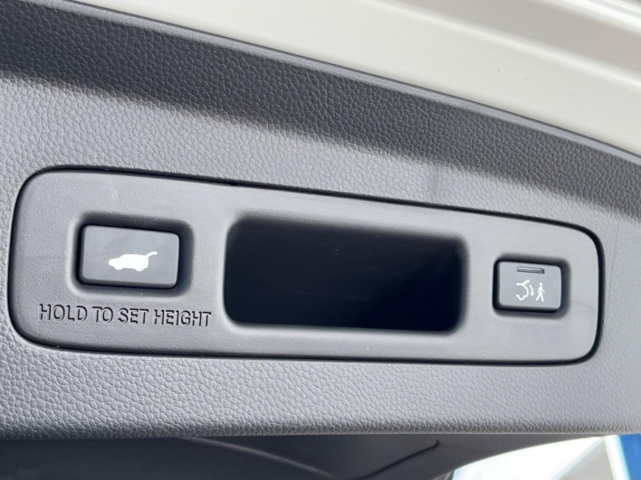 2024 Honda VEZEL 6AA-RV5 (UW-6a1a55d398b4b)[26]