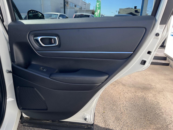 2024 Honda VEZEL 6AA-RV5 (UW-6a1a55d398b4b)[20]