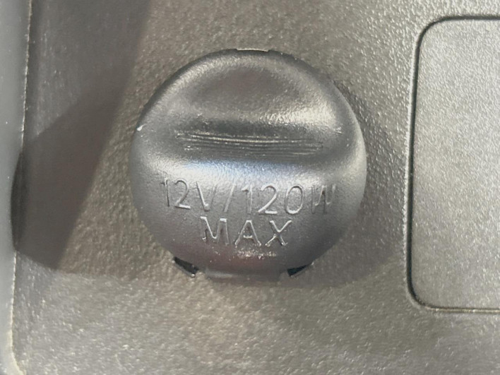 2018 Daihatsu Hiace Truck EBD-S500P (UW-6a1a55d70c9f4)[21]