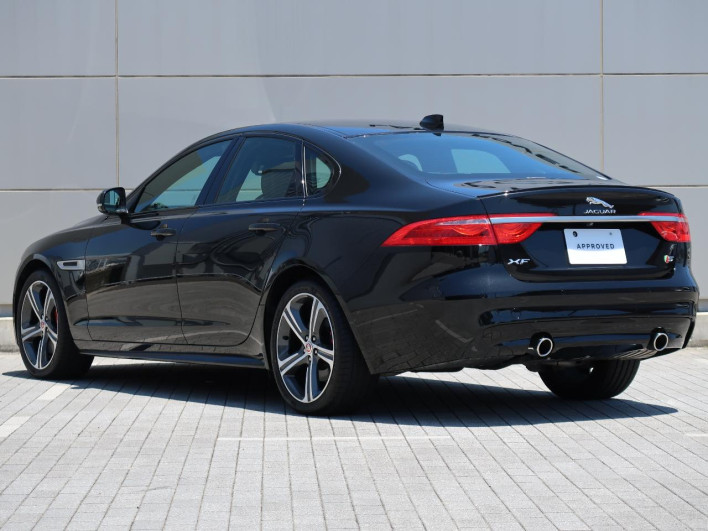 2018 Jaguar XF CBA-JB3VA (UW-6a1a55db68694)[12]
