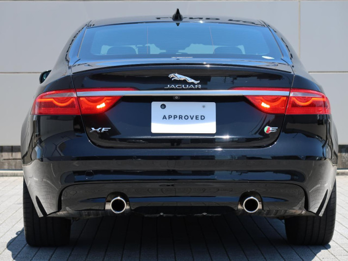 2018 Jaguar XF CBA-JB3VA (UW-6a1a55db68694)[14]