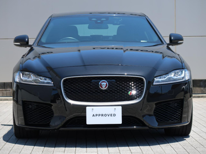 2018 Jaguar XF CBA-JB3VA (UW-6a1a55db68694)[5]