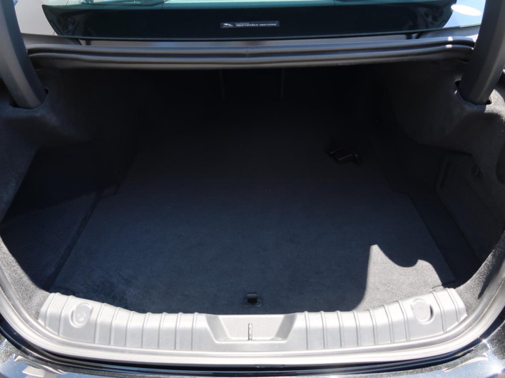 2018 Jaguar XF CBA-JB3VA (UW-6a1a55db68694)[18]