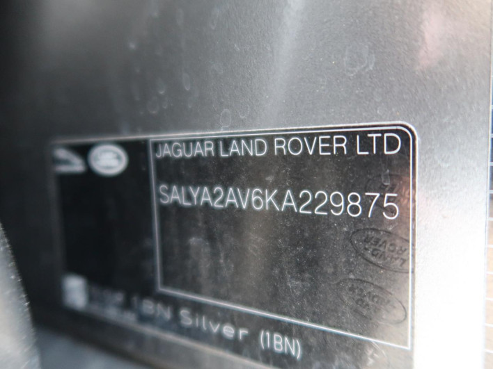 2019 Land Rover RANGE ROVER VELAR CBA-LY3VA (UW-6a1a55dd5b3b3)[1]