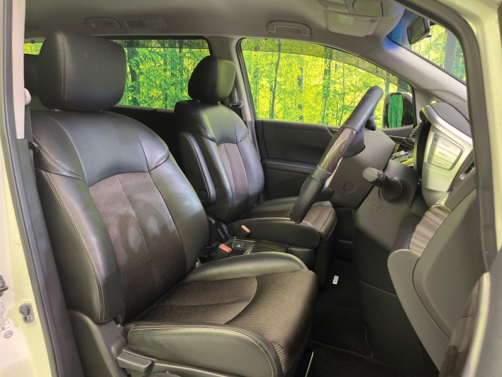2014 Nissan Elgrand DBA-TE52 (UW-6a1a55e5483cd)[20]