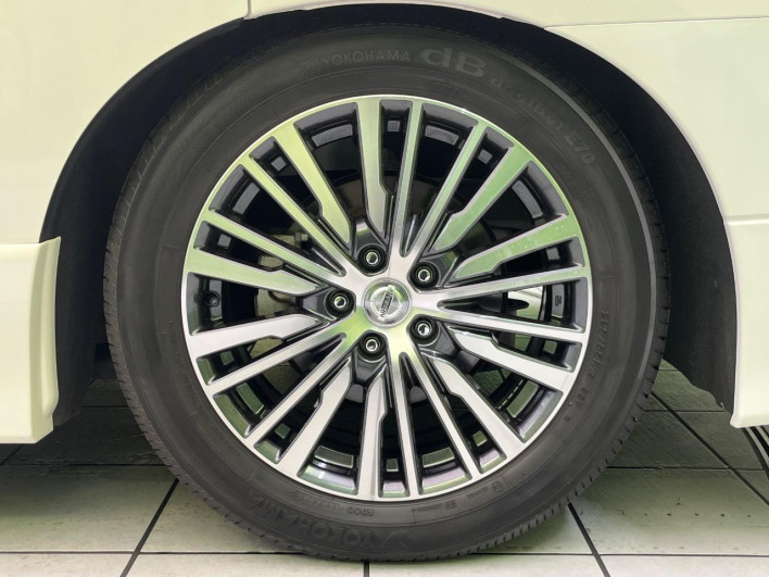 2014 Nissan Elgrand DBA-TE52 (UW-6a1a55e5483cd)[9]