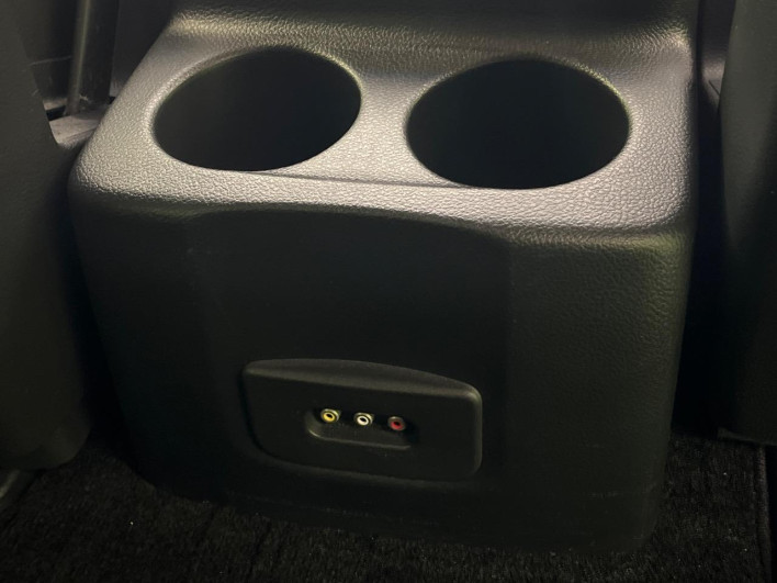 2014 Nissan Elgrand DBA-TE52 (UW-6a1a55e5483cd)[19]